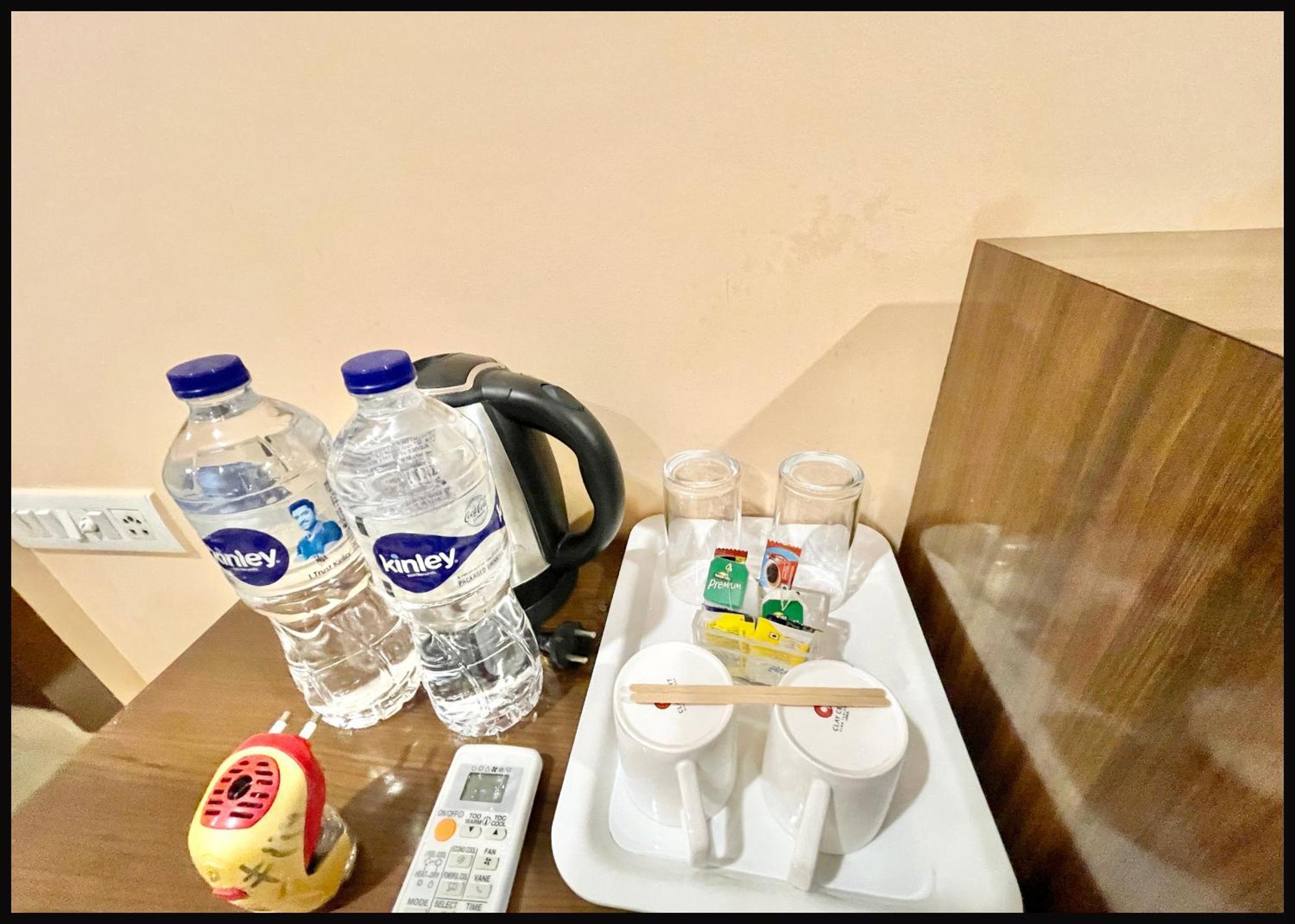 Swimming Pool, Garden And Private Sea Vi, Puri, Fully Air Conditioned And Breakfast, Wifi & Restaurant And Parking - In Hotel